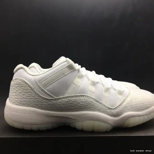 Rep LUCY Jordan 897331-100 White 11 Air Heiress Frost Low 0415